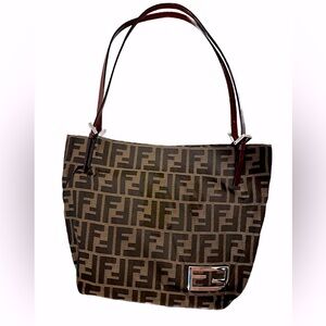 FENDI
Tote bag
Zucca pattern FF logo
Brown
Canvas leather
